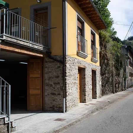 Mestas Кангас-дель-Нарсеа