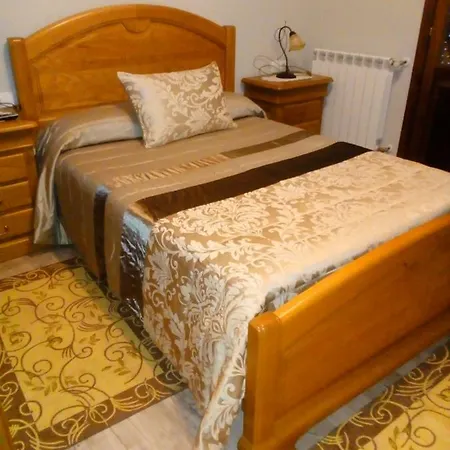 Casa Rural Las Mestas Country house *