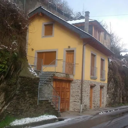 Casa Rural Las Mestas Country house
